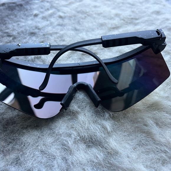 Rainbow Sunglasses Unisex Apres Ski Attire - Picture 5 of 7